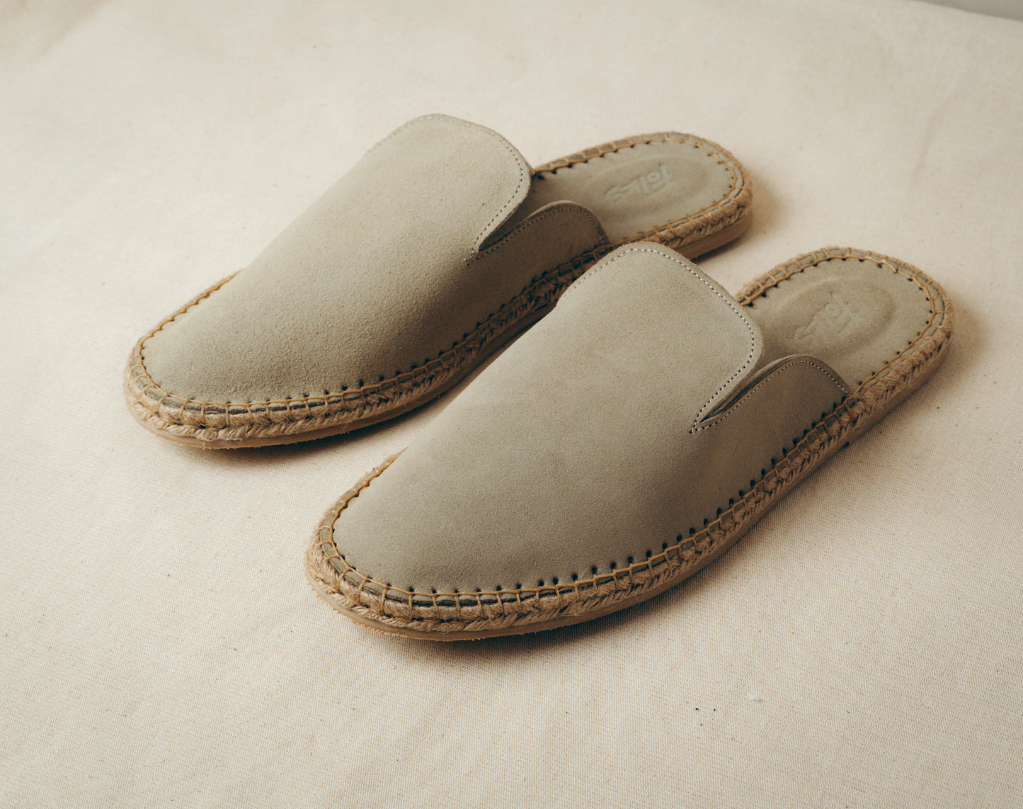Mens Mule Sand
