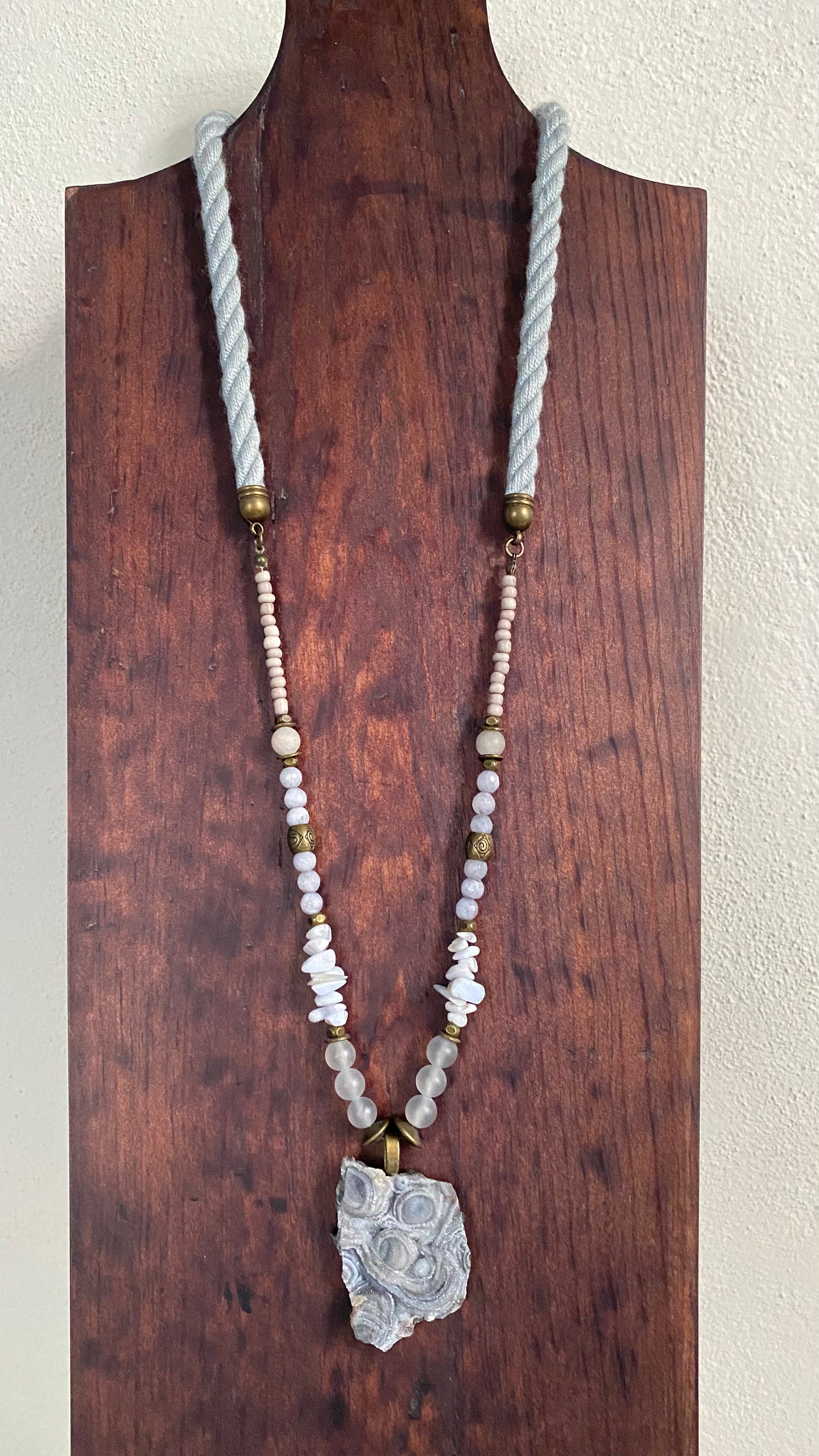 Mexican Agate Pendant Necklace