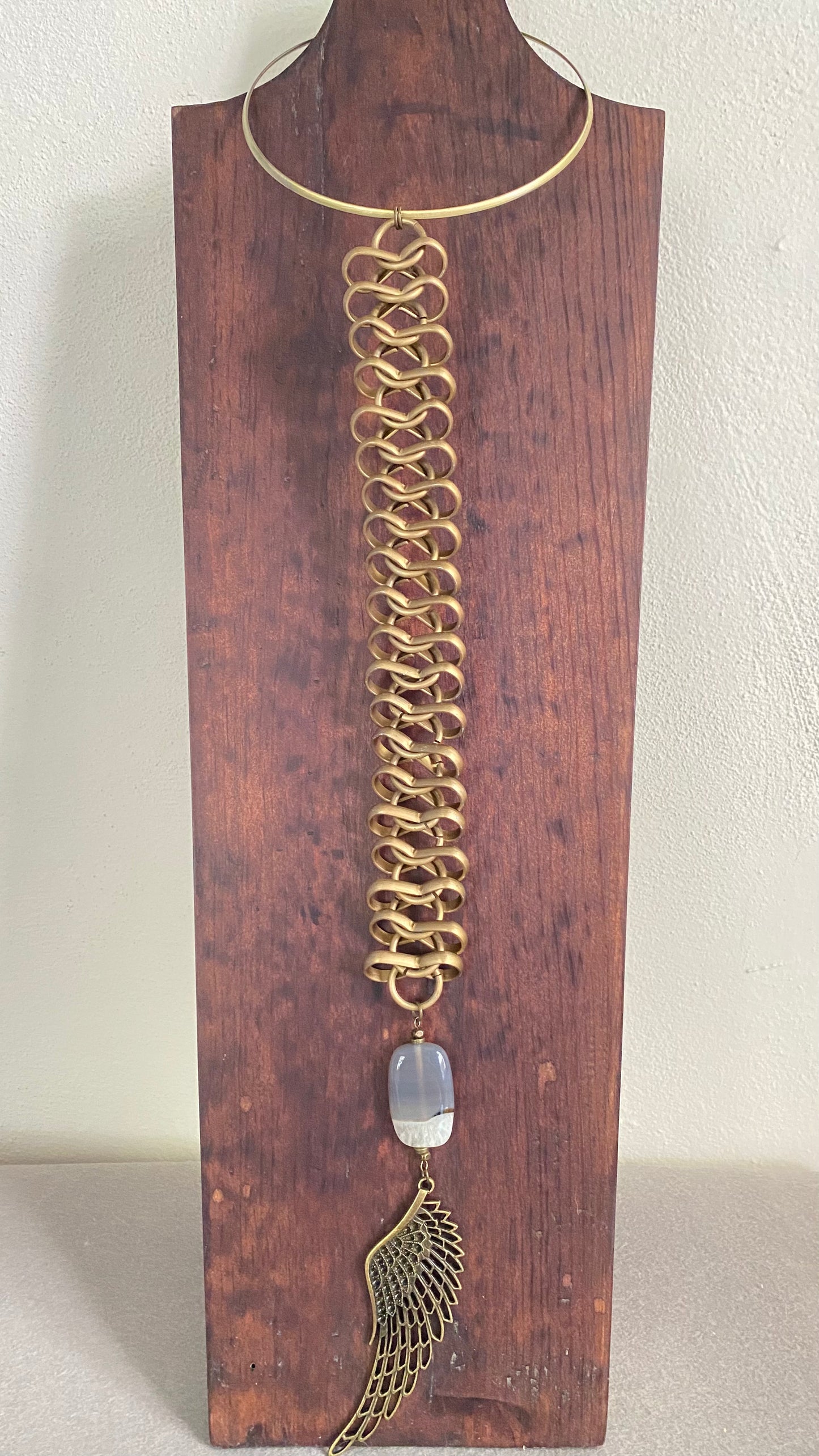 Kurve Signature Necklace With Agate Pendant