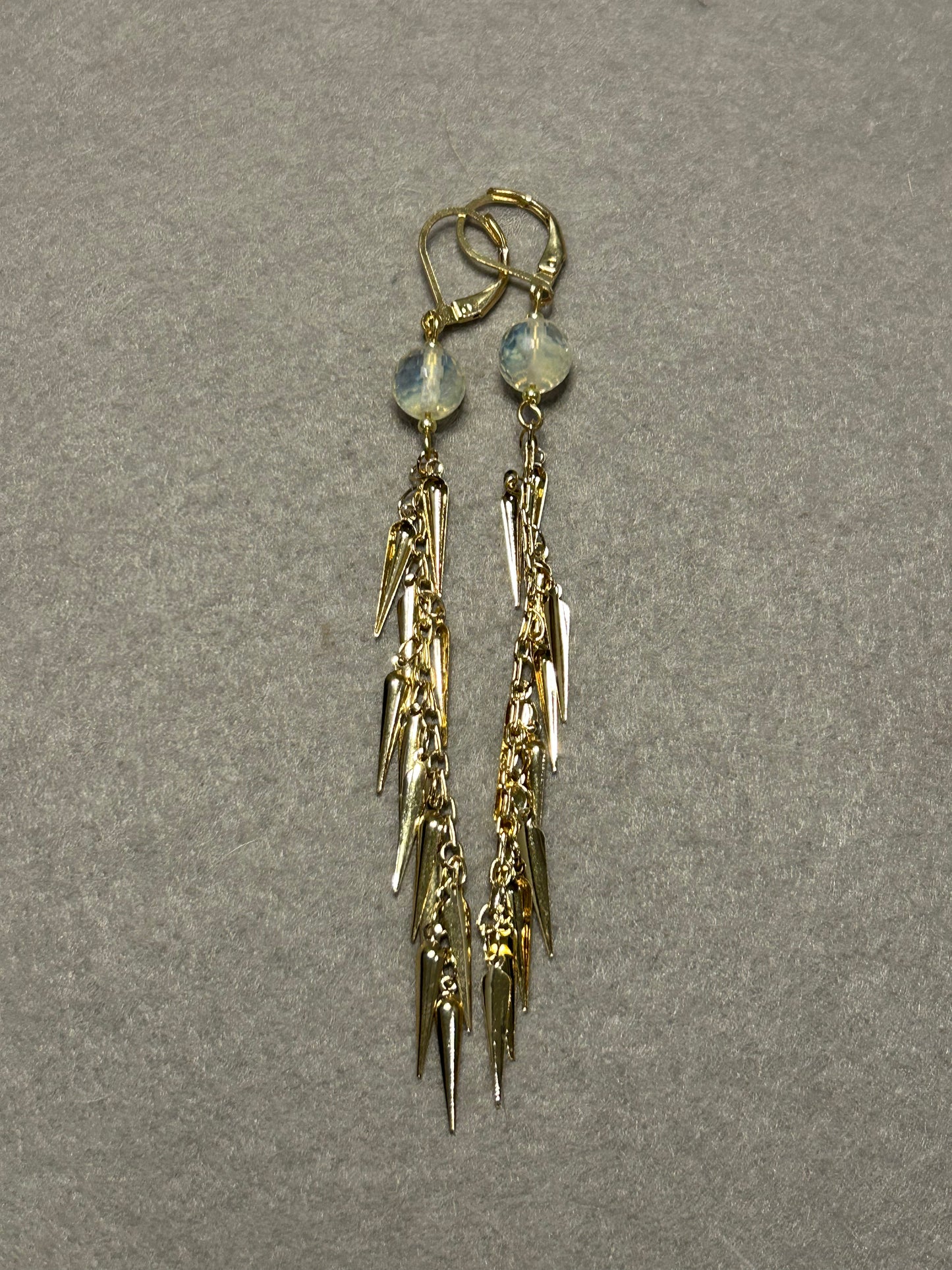 Earrings B-33