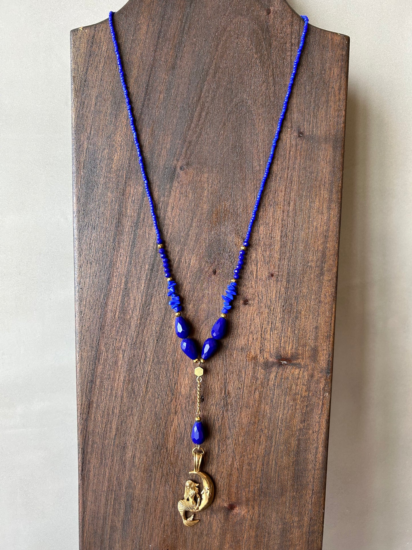 Necklace B-69