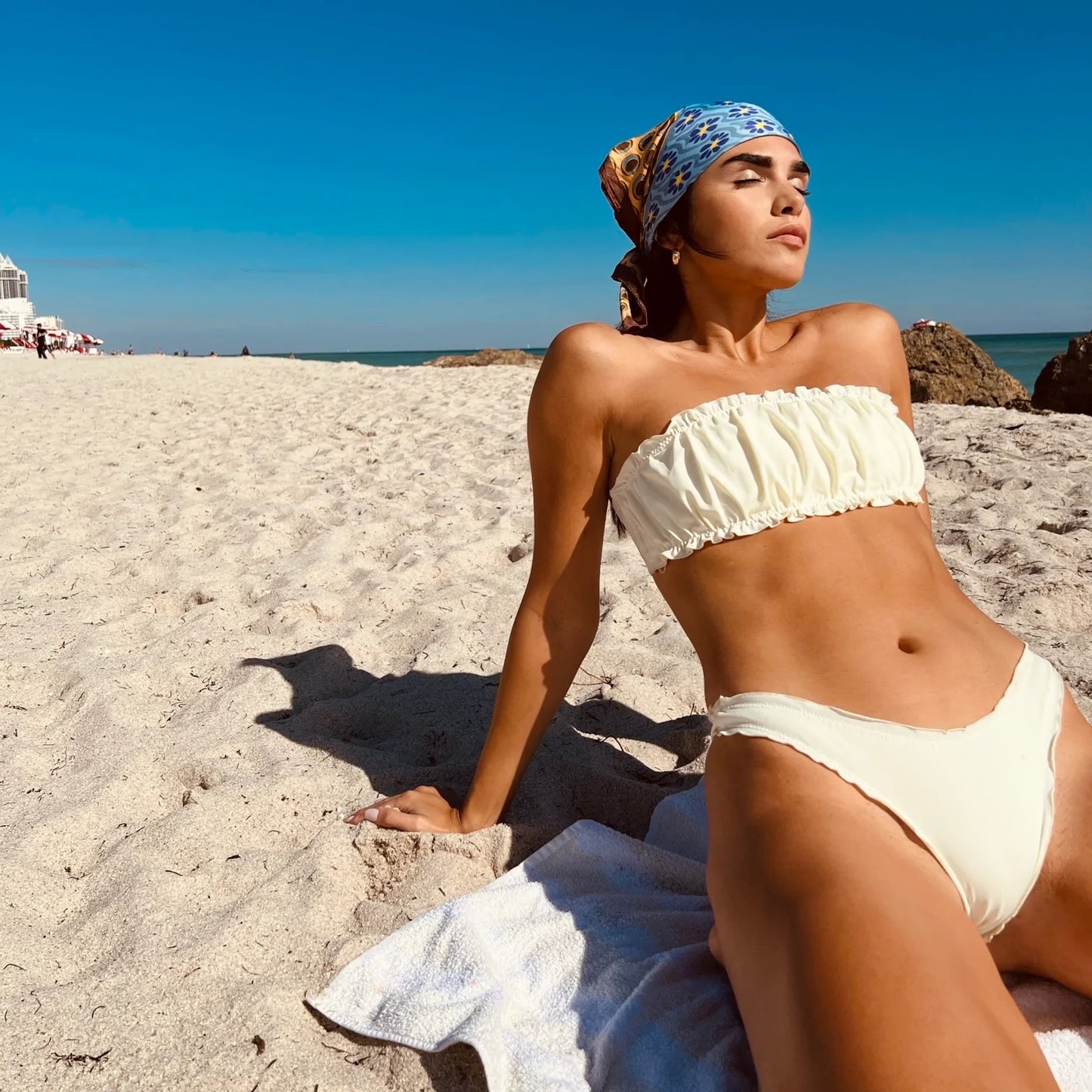 Mi Cielo Bandeau Kini Set