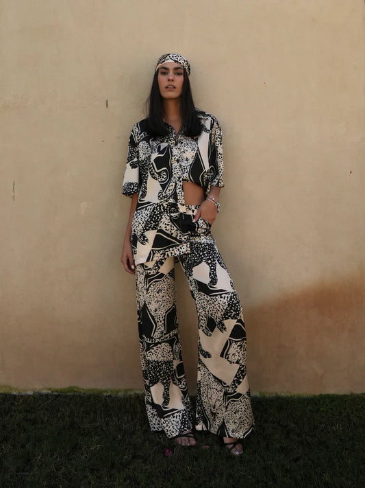 Nia Pant