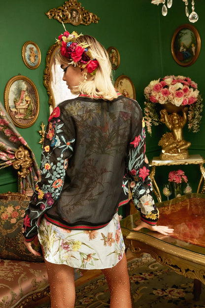 Belleza Bomber