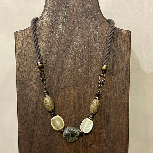 Necklace B-10
