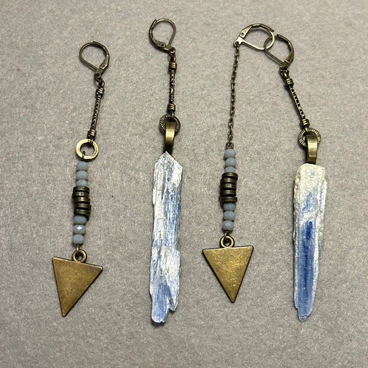 Earrings B-38