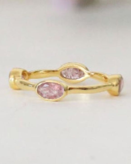 4 Points Ring