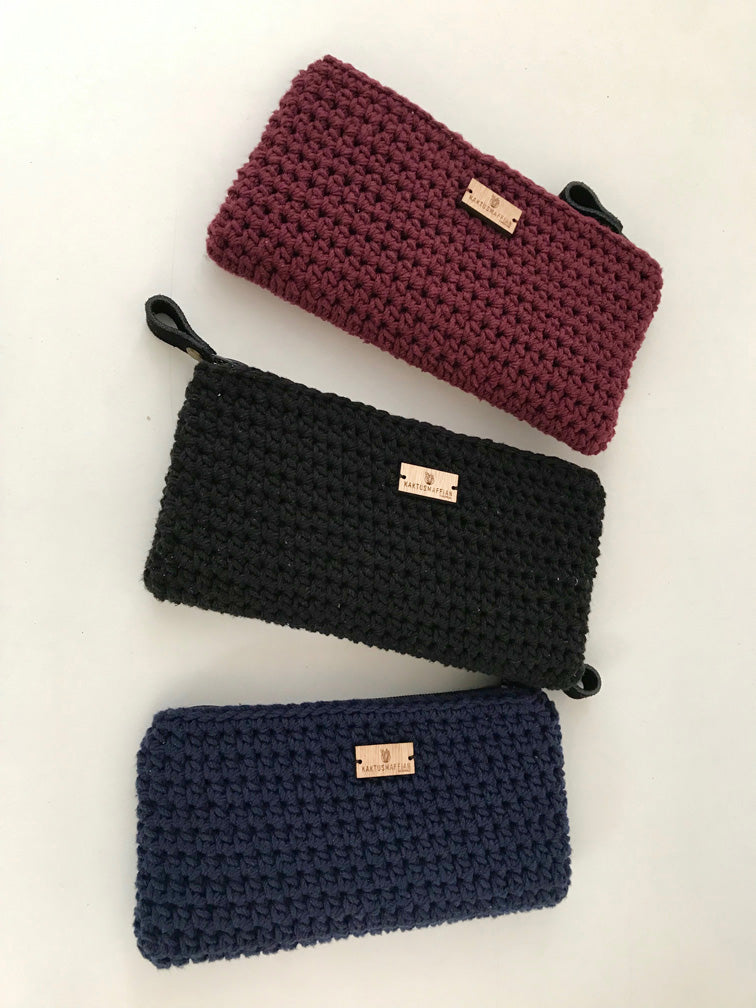Knit Wallet